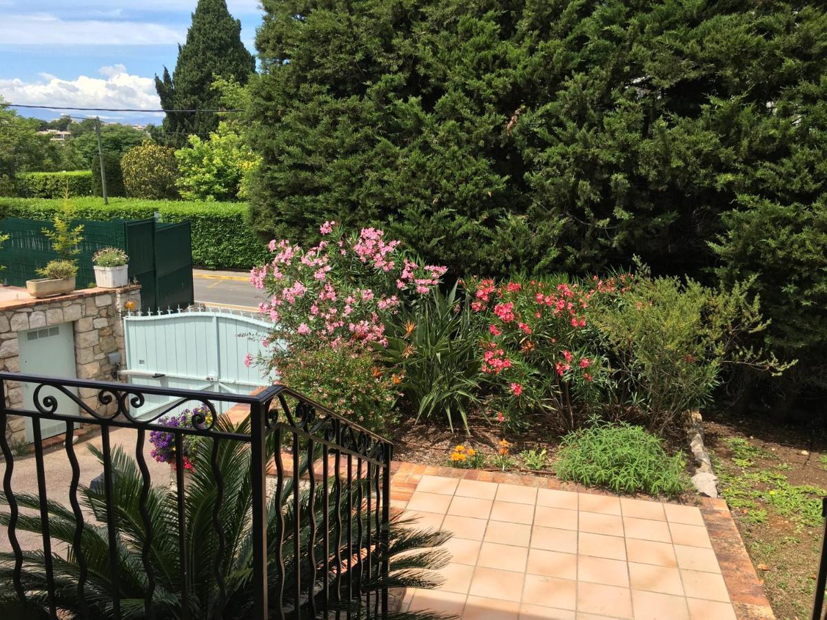 Villa Alessia Антиб Екстериор снимка